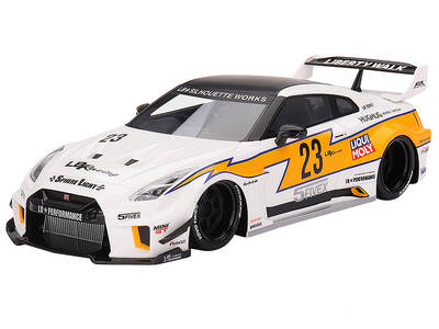 Nissan LB-Silhouette WORKS GT 35GT-RR Ver.1 RHD (Right Hand Drive) 23 White with Yellow Stripes \