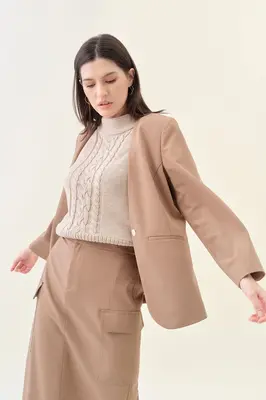 Collarless Relaxed Blazer - Latte | Size: L