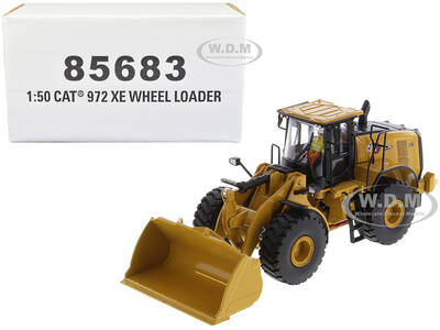 CAT Caterpillar 972 XE Wheel Loader Yellow with Operator \