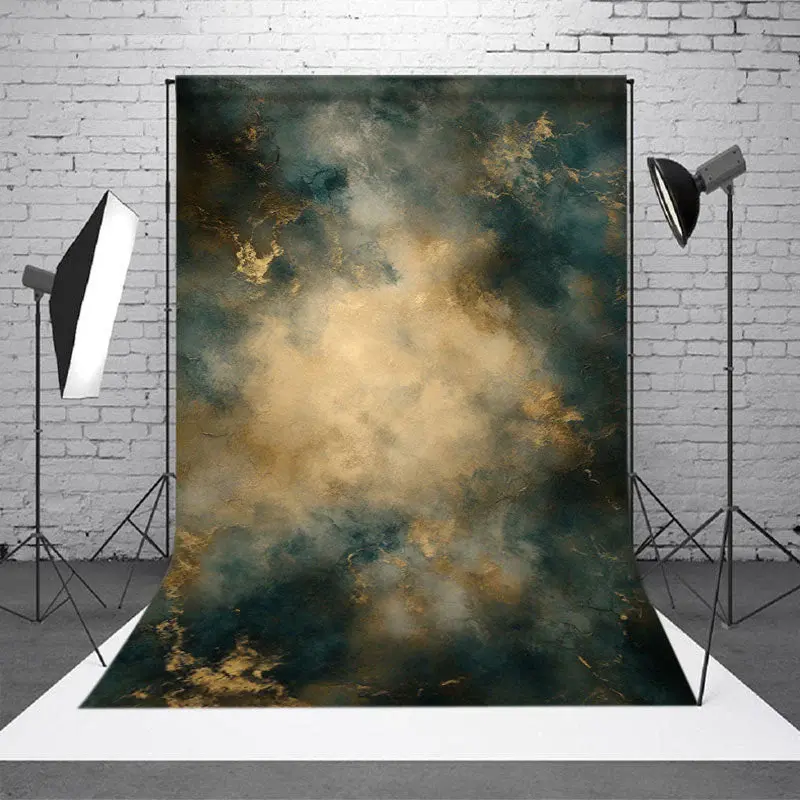 Mystical Deep Blue And Gold Abstract Fuzzy Backdrop - Aperturee