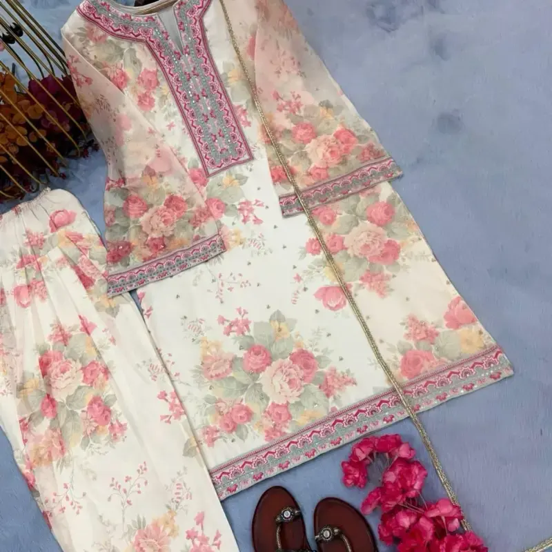 Floral Farsi Salwar Traditional Dress Design with Floral Patterns and Matching Pants for Stylish Wear Women's Fashion
