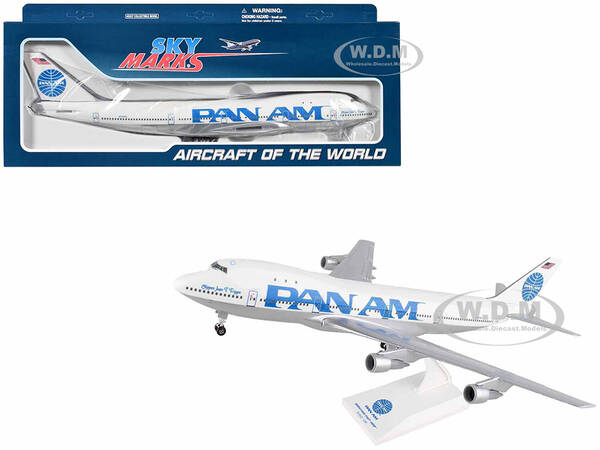 Boeing 747-100 Commercial Aircraft with Landing Gear Pan American (Pan Am) Airways (N8642E) White (Snap-Fit) 1/200 Plastic Mo...