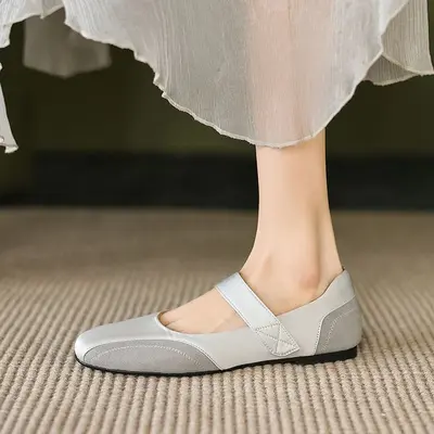 CHIKO Bellamy Round Toe Block Heels Mary Jane Shoes