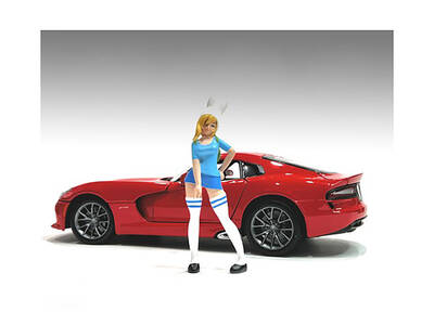 Cosplay Girls Figure 3 for 1/18 Scale Models by American Diorama