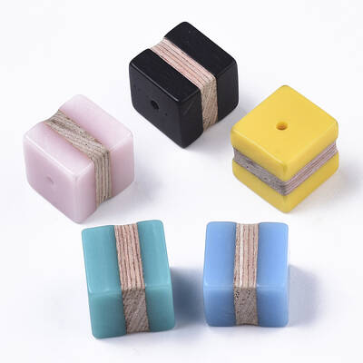 Resin & Wood Beads