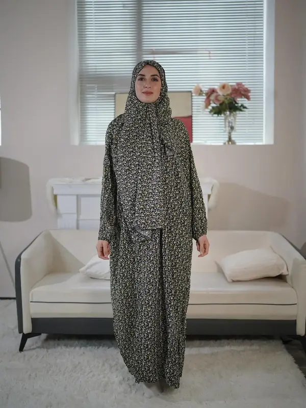 Arabic Clothing-Ditsy Floral Print Bishop Sleeve Arabian Dress with Hijab, Modest Long Sleeve Dress for Women, Women's Islami...