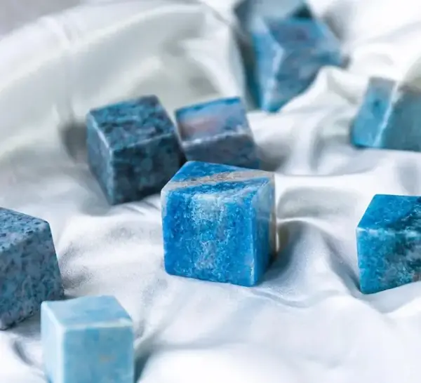 Natural Crystal-Crysta Cube