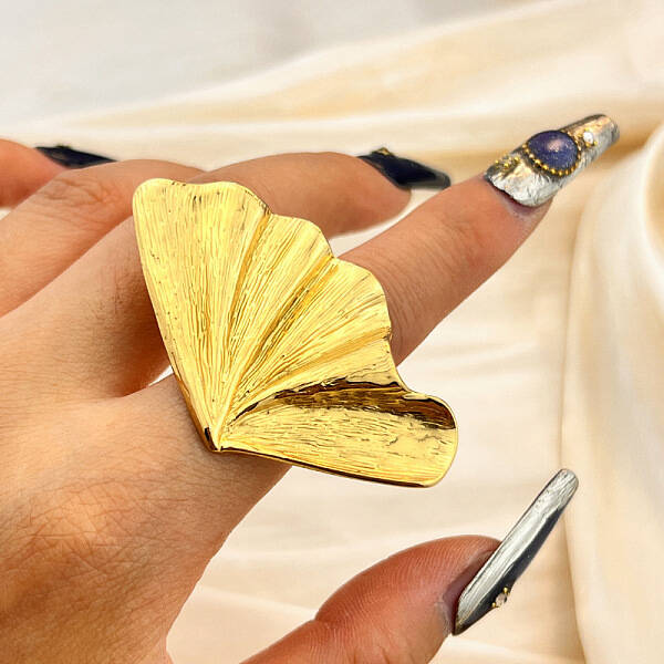 Rotatable Finger Rings