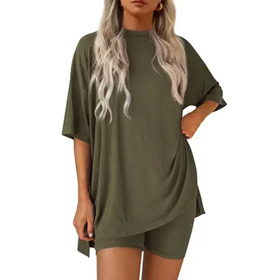Women's Summer Two-Piece Set 2025 Casual Oversized Crewneck Split Hem Shirts & Side Pocket Biker Shorts Minimalist Lounge Wea...
