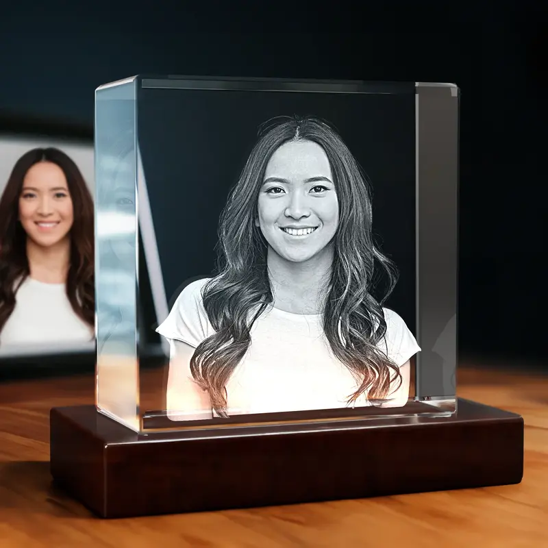 3D Memory Crystal™ - Tabletop - Square - For Her-Standard / Medium