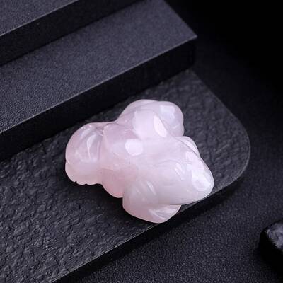 Natural Rose Quartz Frog Display Decorations