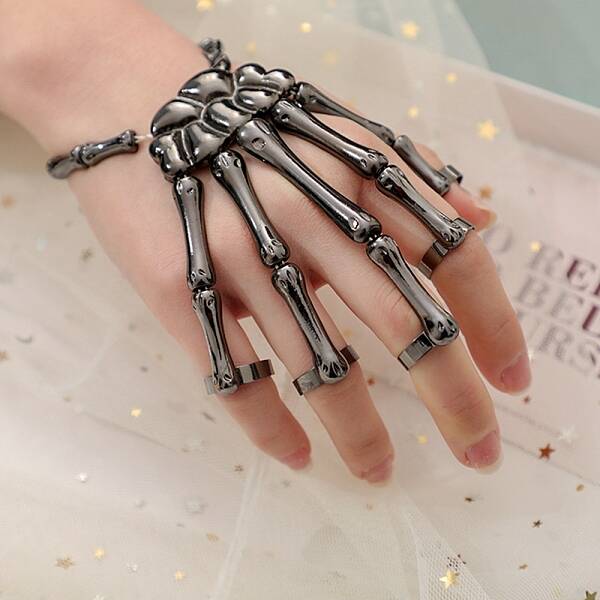 Halloween Themed Skull Alloy Full Hand Ring Bracelet