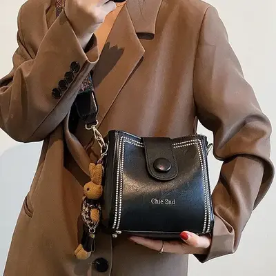 2025 New Fall/Winter Three Straps Vintage Bucket Bag – Free Purse Charms, Spacious, Multi-Compartment, Casual Versatile,Wor...