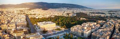 Downtown Athens with Context: Syntagma Square to the Acropolis Museum