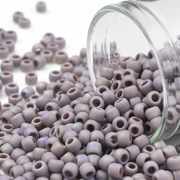 TOHO Round Seed Beads