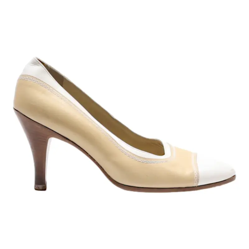 BALLY Pump Heels Cream Leather Womens UK 2.5