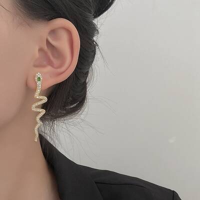Alloy Rhinestone Stud Earrings