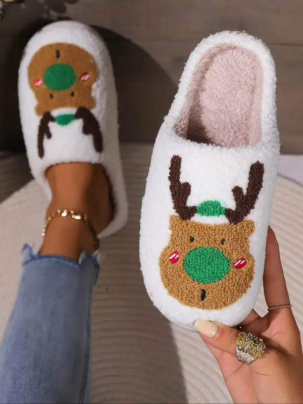 Christmas Themed Cartoon Santa Face Fuzzy Cushioned Slippers for Women, Cute Plush Christmas Tree & Deer & Snowman Graphic Ho...