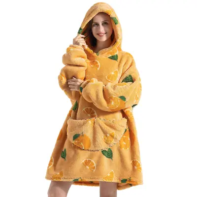 Cartoon Print Hooded Blanket, 1 Count 320GSM Casual Soft Warm Wearable Blanket with Pocket & Sleeves, Comfy Hoodie Winter Bl...