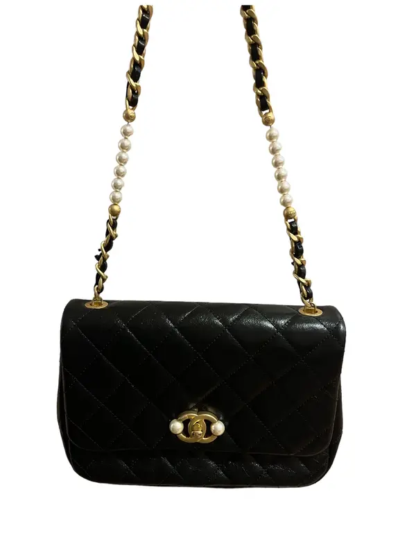 Pre-owned CHANEL Calf Crossbody Bags Pearl flap