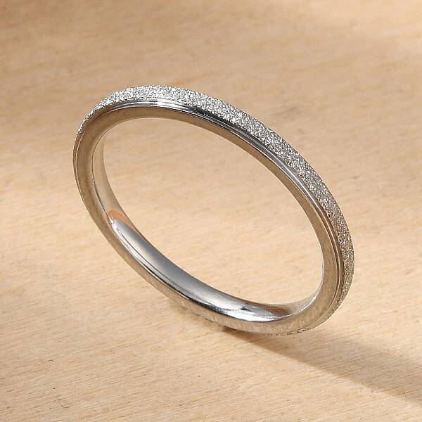Non-Tarnish Textured 201 Stainless Steel Simple Thin Finger Ring for Women