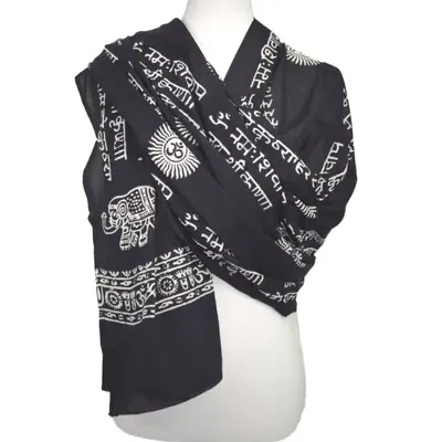 OMSutra Karma Mantra Yoga Prayer Shawl | Color: Black