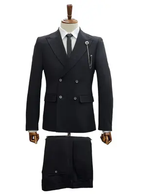 Stretch Fabric - Slim Fitted Suit - Light Weight 