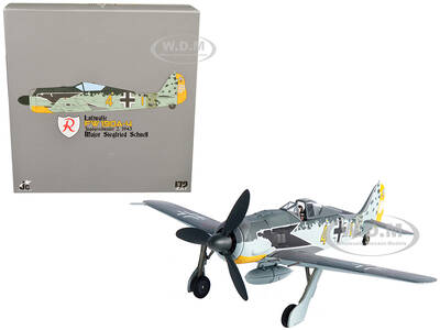Focke-Wulf FW 190A-4 Fighter Aircraft Major Siegfried Schnell Luftwaffe JG2 France (1943) 1/72 Diecast Model by JC Wings