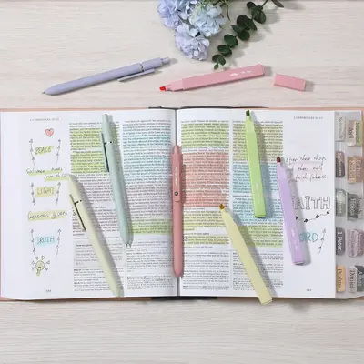 Mr. Pen Aesthetic Highlighters and Gel Pens Set - 10 Pack Assorted Color Bible Highlighters & Black Ink Retractable Ballpens ...