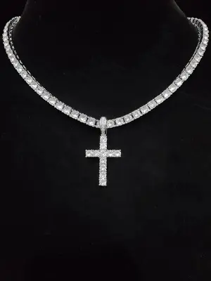 Y2k 2024 Hip Hop Luxury Rhinestone Cross Necklace, Unisex Cuban Link Chain Necklace, Spring Iced Out Jewelry, Streetwear Pun...