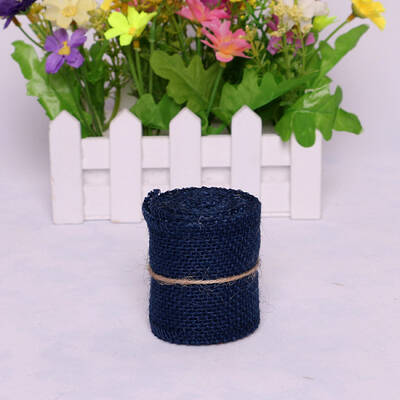 Lace Linen Rolls