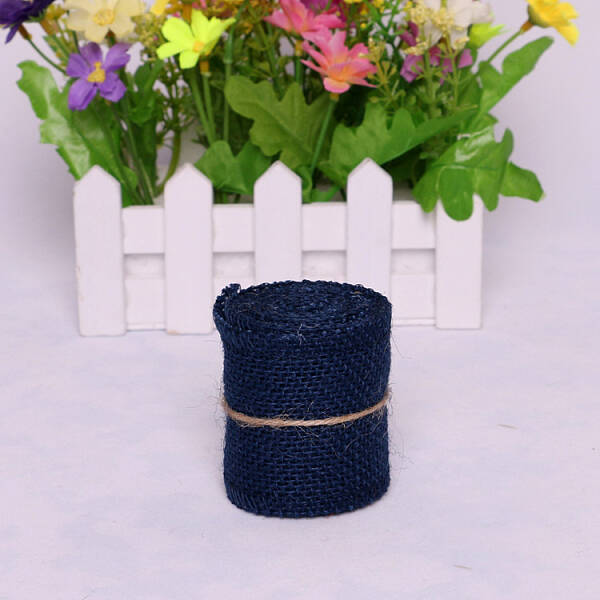 Lace Linen Rolls