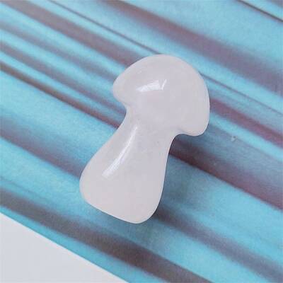 Natural Quartz Crystal Healing Mushroom Figurines