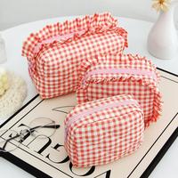 Portable Makeup Bag Set, 3 Counts/set Plaid Pattern Makeup Bag & Cosmetic Puff, Versatile Sanitary Napkin Storage Bag, Makeup...