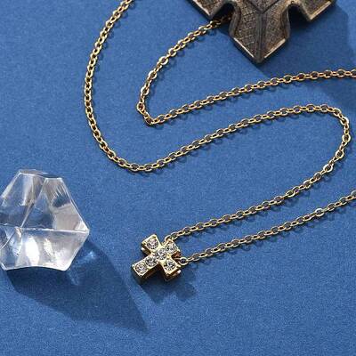 304 Stainless Steel Crystal Rhinestone Pendant Cable Chain Necklaces for Women
