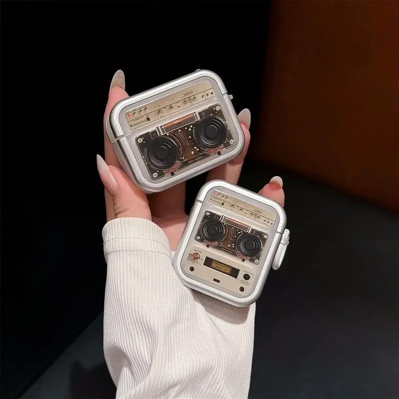 Vintage Player Pattern earphone Case with Mountaineering Buckle, 1 Count TPU Anti-drop & Shockproof Earphone Case, Earphone P...