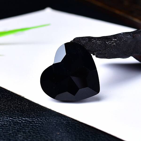 Natural Obsidian Carved Heart Sculpture Display Decorations