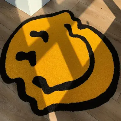Room Decor Smile Shaped Non-slip Soft Fuzzy Rug, Non-slip Floor Mat Sweet Furniture, Decorative Carpet for Home Living Room B...