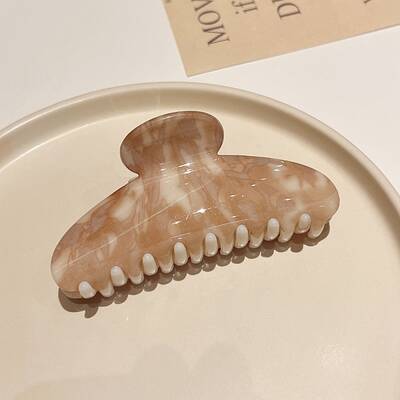 Plastic Claw Hair Clips