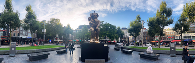 Space Tourist Amsterdam: Explore the City’s Cosmic Side by Public Transport