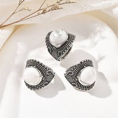 Natural Howlite Adjustable Rings