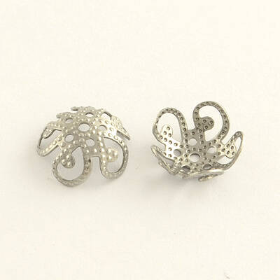 Tarnish Resistant 304 Stainless Steel 5-Petal Bead Caps