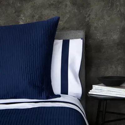 Pair of Pillowcases | Size: Standard | Color: Marine | Touch: Sateen