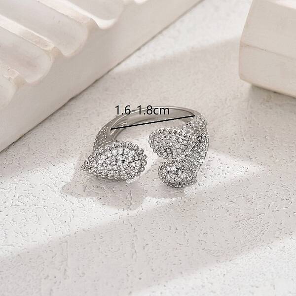 Vintage Luxury Teardrop Brass Cuff Ring