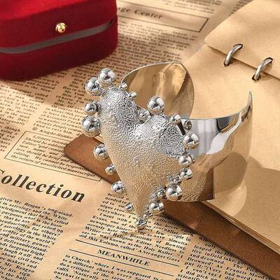 Textured Heart Alloy Open Cuff Bangles for Women