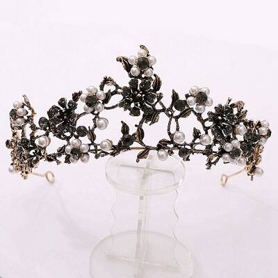 Baroque Rhinestone Pearl Wedding Crown
