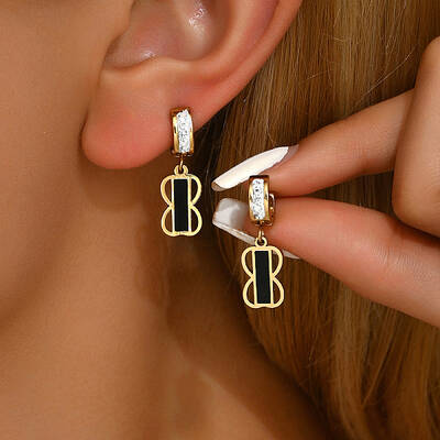 Stainless Steel Romantic Eight-shaped Hoop Earrings