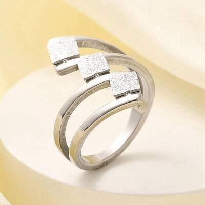Textured Rhombus 304 Stainless Steel Finger Ring for Women