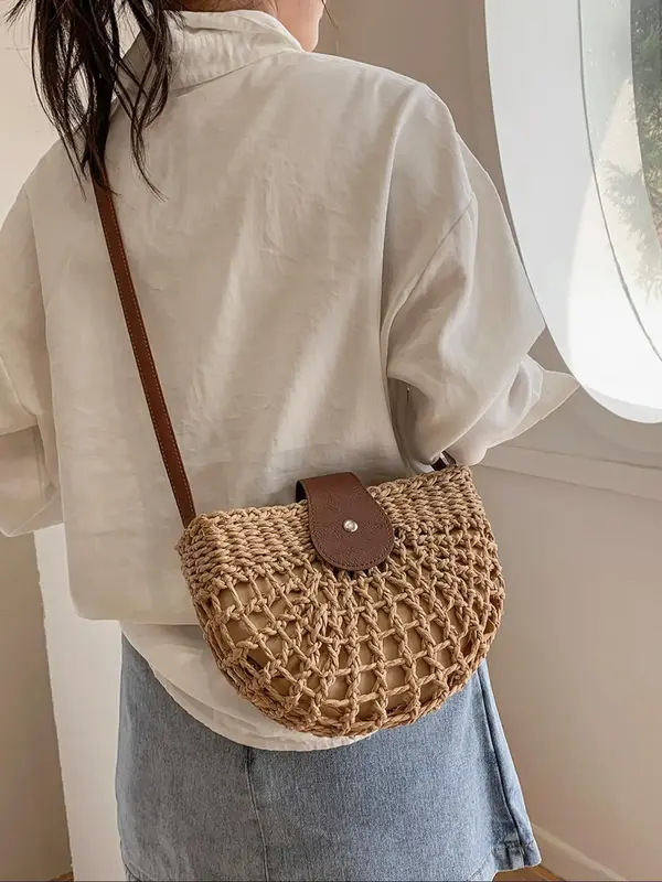 Women's Boho Semicircular Shape Hollow out Straw Bag, Trendy Elegant Crossbody Bag, Chic Summer 2024 Crossbody Bag for Summer...
