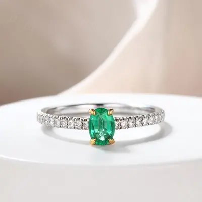 Cathedral Oval Solitaire Natural Emerald Wedding Ring Diamond Pave Band 18k